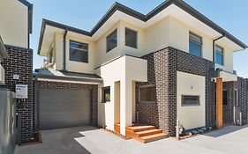 Rosewater Townhouses Dromana